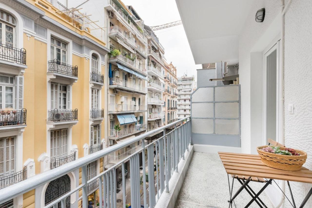 Nat'S Place An Exquisite Home Next To Metro 테살로니키 외부 사진