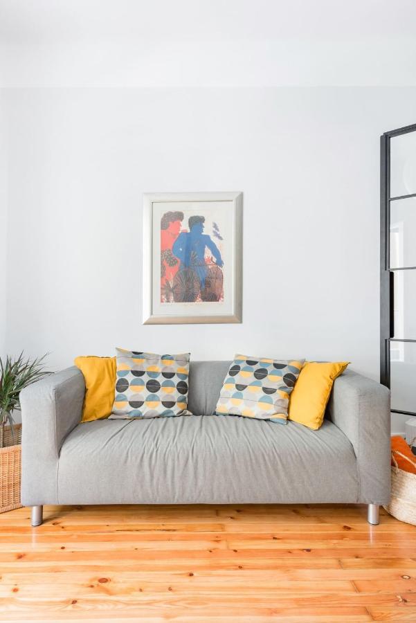 Nat'S Place An Exquisite Home Next To Metro 테살로니키 외부 사진