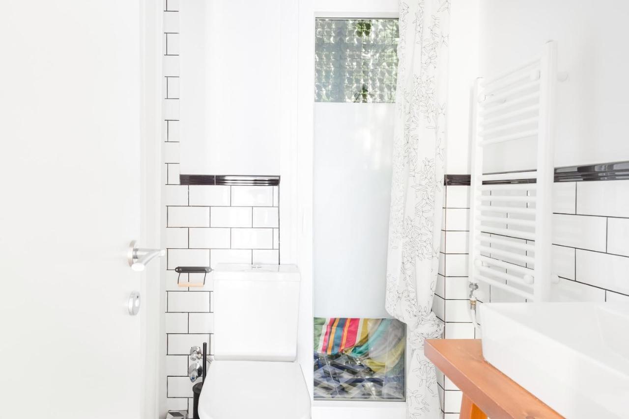Nat'S Place An Exquisite Home Next To Metro 테살로니키 외부 사진
